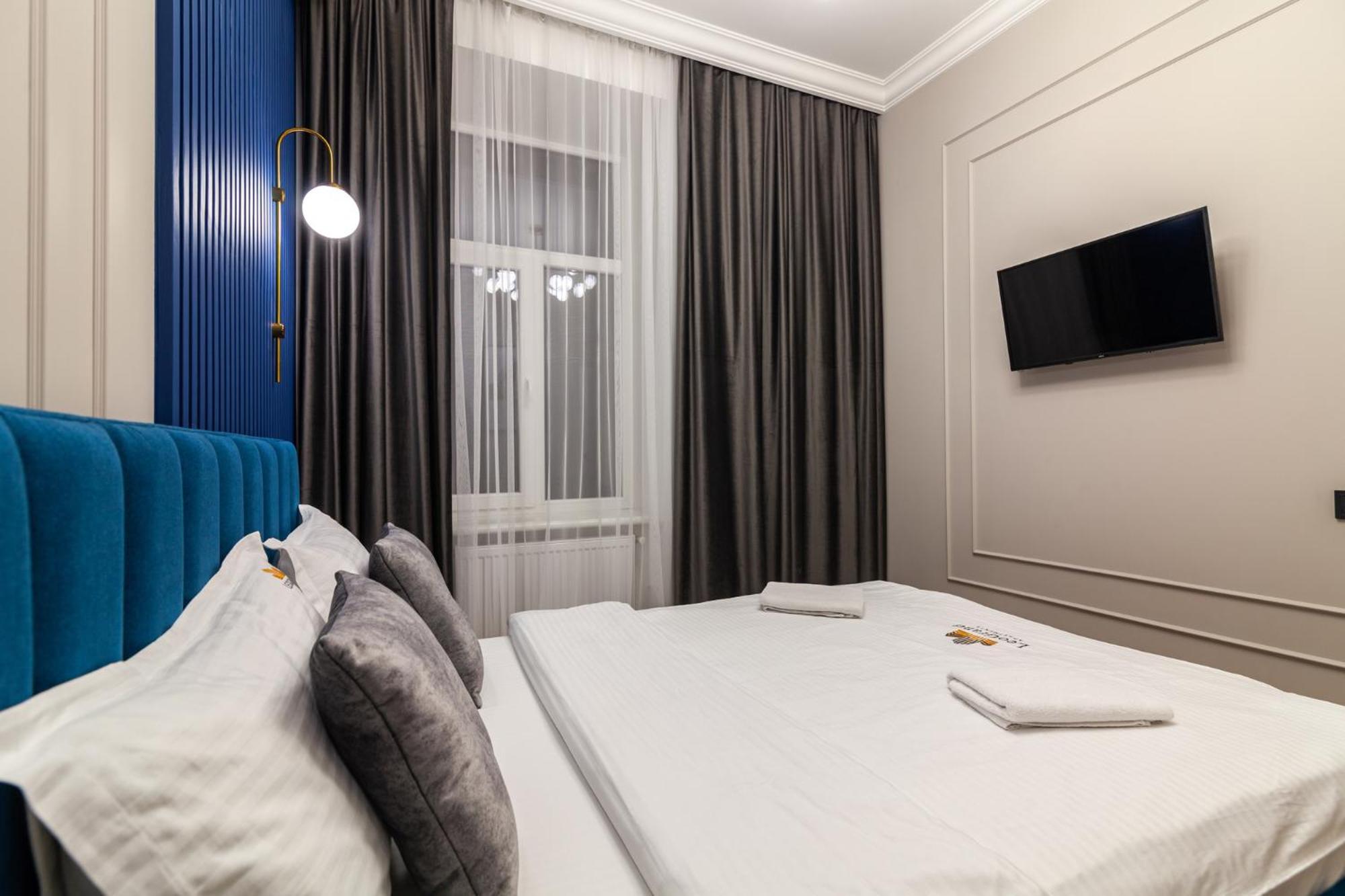 Leogrand Vip On Svobody Avenue 43 Apartman Lviv Kültér fotó